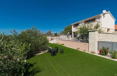 Villa Meadow with swimming pool - Foto 59