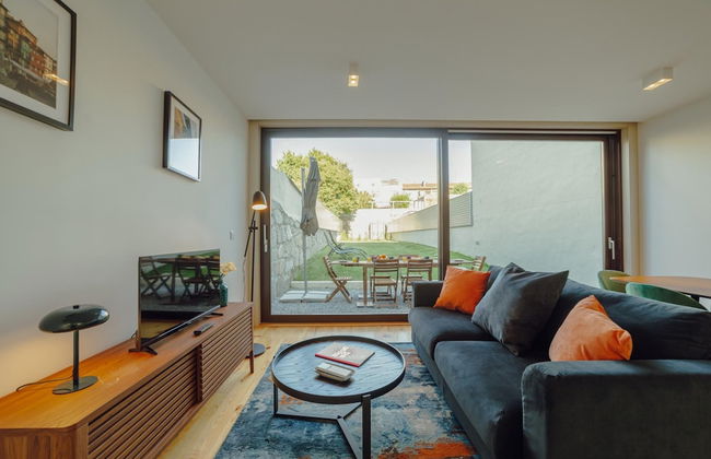 Legacy Oporto Premium Apartment B by Vacationy - Photo 60