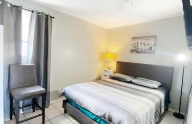 Entire Home Near Cordova Intl Bridge - Foto 8