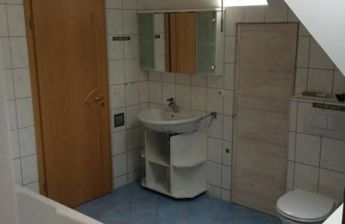 Moderne Maisonette-Wohnung am Karpfenteich; modern Apartment with view of the carp pond - Foto 20