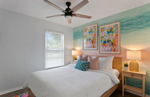 5 min Beaches~Mini Golf~Pool Table~Pets~KING BED + - Foto 14