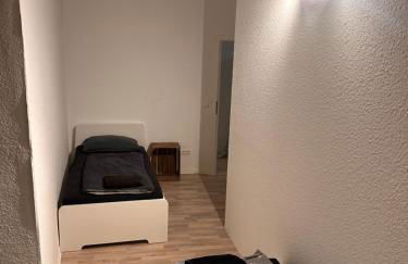 Monteurwohnung für 5 Personen mit 3 Schlafzimmern - Foto 6