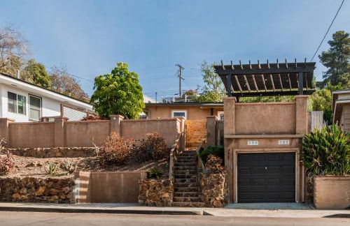 Downtown La Mesa gem - Photo 30