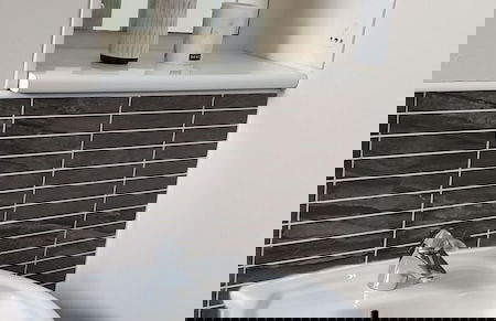 Meridian Bay Apartment - Photo 6