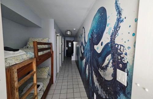 Octopus Garden 1BR, King Bed, Indoor & Outdoor Pool - Foto 2