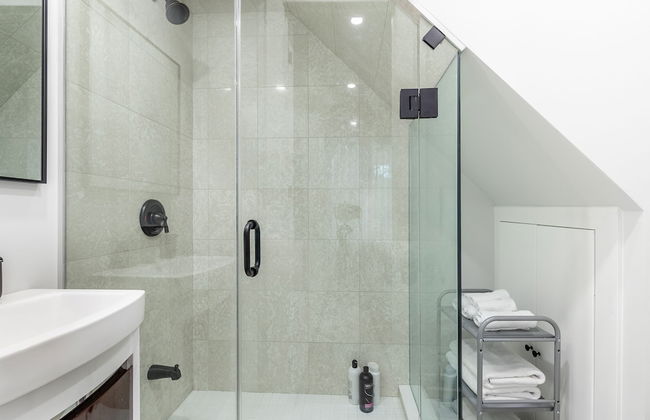 GLOBALSTAY. Fancy Downtown Apartments - Photo 63