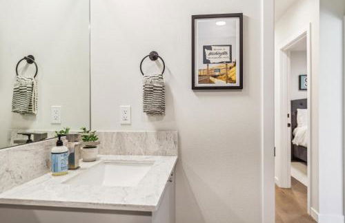 Travelers Dream, Walk to Space Needle, Firepit, cornhole - Foto 24