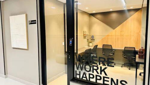 Studio moderno, rooftop com piscina, próx UFU - Foto 5