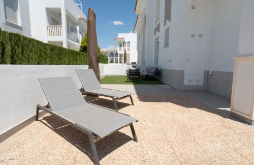 Helgafell Superior Courtyard Suite - Photo 32