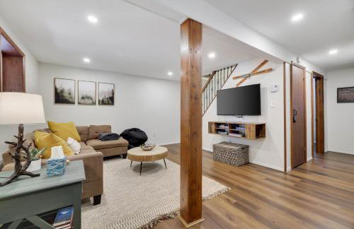 Camp Cedar:7 miles to Camelback, 5 to Kalahari! - Photo 7