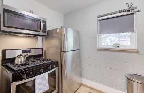 The Moose #10 - Stylish Loft with King Bed, Free Parking & Wi-Fi - Foto 42