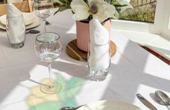 Cosy Homely House with Conservatory and Garden - Foto 4