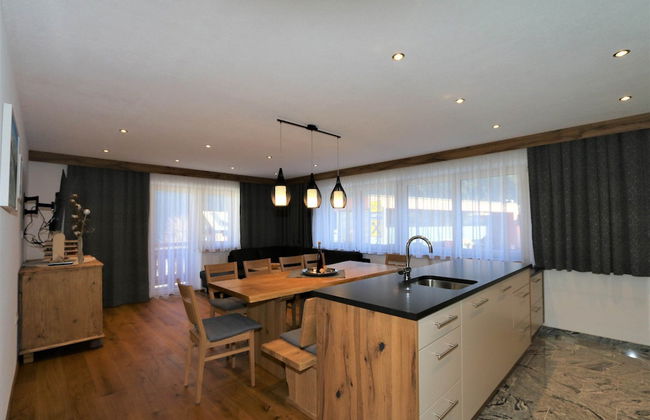 High-quality Holiday Apartment in Oberkrimml Near Waterfalls - Foto 39