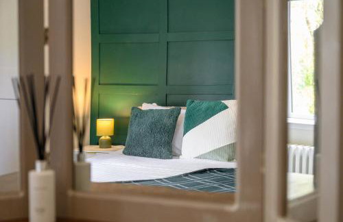 Relax at Little Hawkcliffe - Photo 34