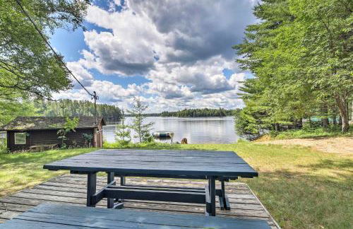 Saranac Lake Cabin with Beach Access - Foto 26