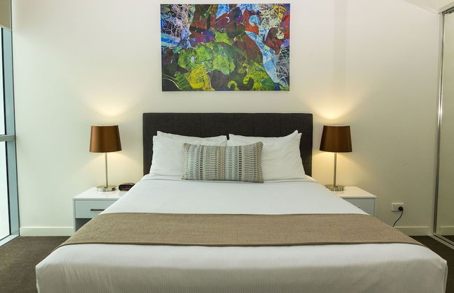 Evolution Apartments - Photo 15