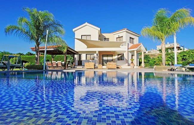 Villa Skouli in Skoulli - Photo 1