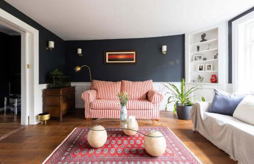 Country Retreat - Sleeps 14 - Large Garden - Photo 20