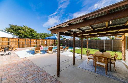 Palm Springs Pool & Game Room! - Foto 34