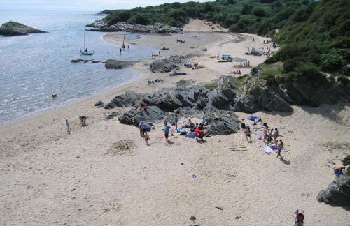 Tegfryn (Sleeps 8), 5*, Sea View, Borth y Gest - Photo 52