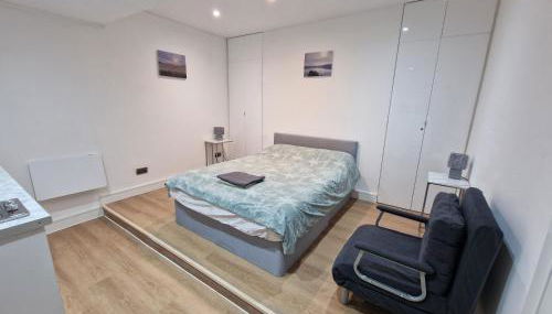 Cosy studio by Emirates Stadium 1 stop to Eurostar - Foto 1