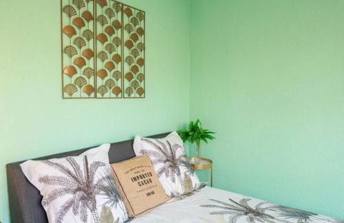 L44 1BDR Flat 10mins walk to port/Balcon, Parking, AC - Foto 20