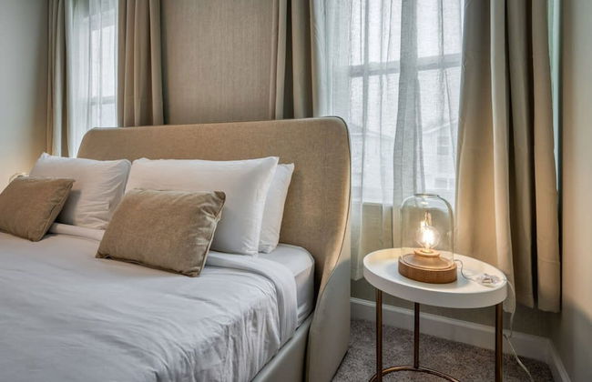 Spacious Villa With Themed Bedrooms and Private Pool - Photo 46