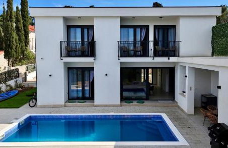 White Villa, Brac - Photo 1