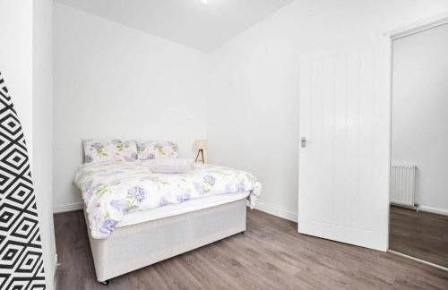 1 Bed Apartment Birmingham Resorts World NEC BHX - Foto 4