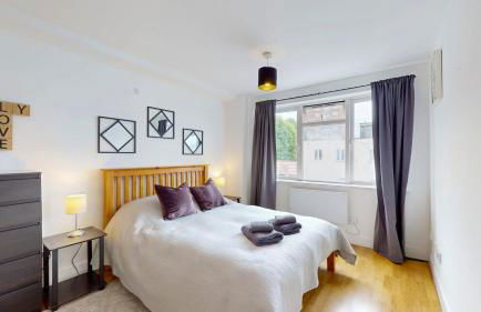 Bright and cosy 1 bed flat next to Tower Bridge - Photo 16