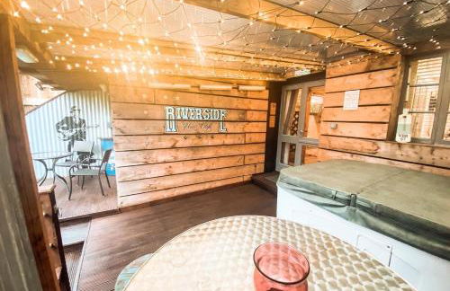 The Terrace at Riverside Suites - Foto 18