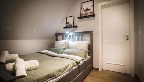 BBQ I XXL Rooftop I Kamin I King I Kücheninsel I Wasch I WOOON Design BnB I - Foto 2, towels, wardrobe