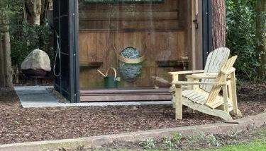 Chez Marguerite Luxury Shepherd's Hut and Sauna - Photo 3