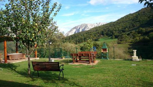 Apartamentos Rurales Balcón Real Senda del Oso - Foto 4, Garden