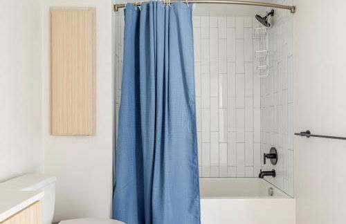 Blueground East Industrial pool AC nr park SFO-1850 - Foto 16