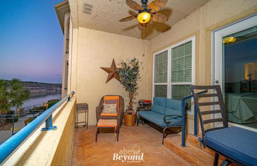 Color Pop by the Pool! - Foto 3