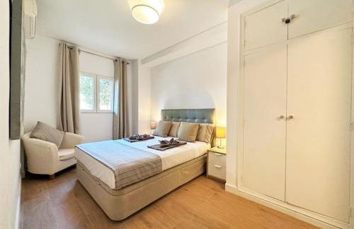 Your Poolside Paradise by the Sea - Foto 39