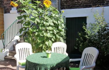 Big House in Duisburg - maximal 6 Persons with Garden - Foto 23