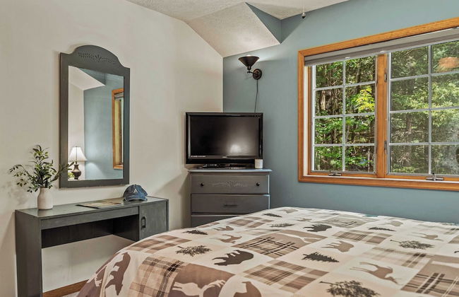 Tranquil Waterside by Avantstay Lakefront + Dock, Game Room, Views - Foto 33