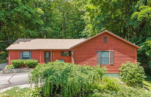 Tranquil 3BR Retreat Game Room Deck Beach Pass - Foto 30