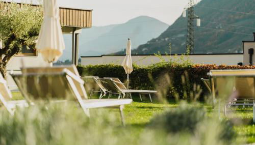 Residence Der Heinrichshof - Foto 3, sunbed, Garden view