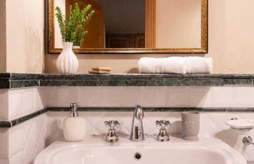 GHIZZOLO Residence - Refurbished Pool 2025 - Foto 45