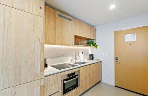 Stylish Apt with Rooftop Pool in Downtown Miami - Foto 21