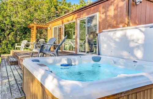 Cove House - Photo 11