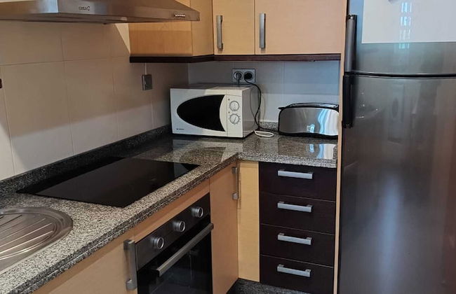 Lovely 2 Bedroom, 2 Bathroom Apartment With Pool - Foto 12