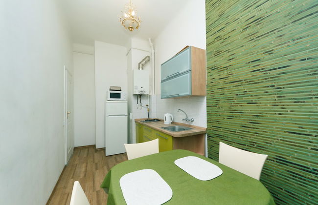 Rent Kiev Lva Tolshtoho Square - Foto 11