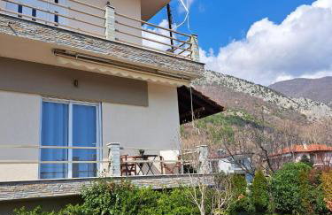 Pnoe Apartments - Photo 45