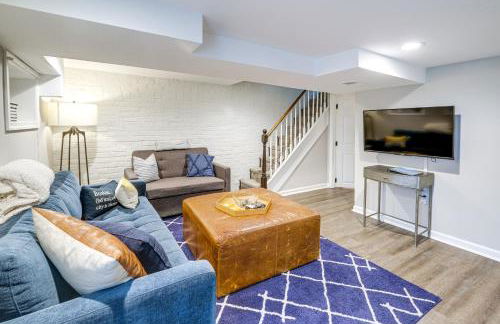 Walkable Location Modern DC Apt with Yard Access! - Foto 1