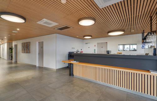 All Suites Appart Hôtel | Palaiseau - Massy TGV - Foto 137