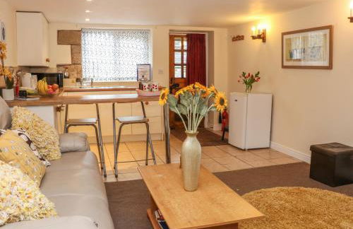 The Shavings - Photo 7